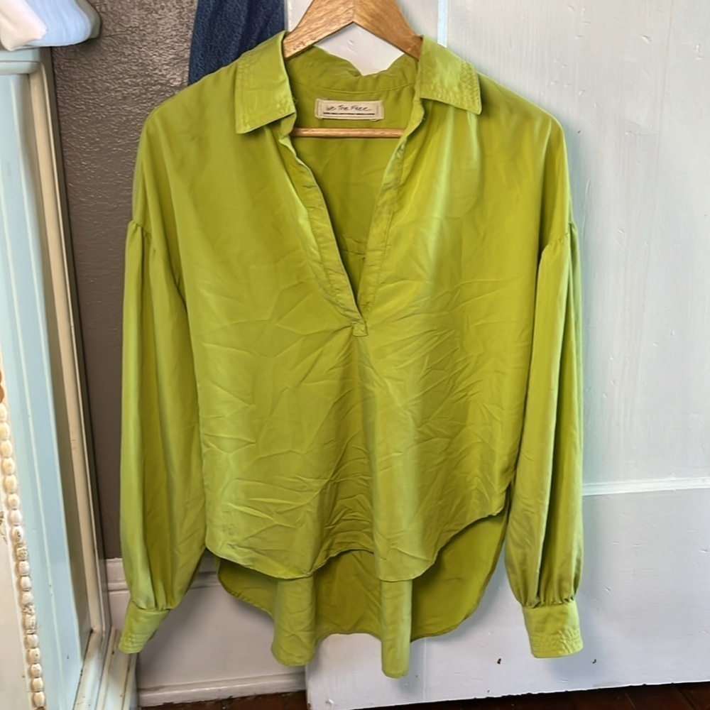 Free People Love Until Tomorrow Poet Blouse XS Green Long Sleeve Boho - Picture 11 of 12